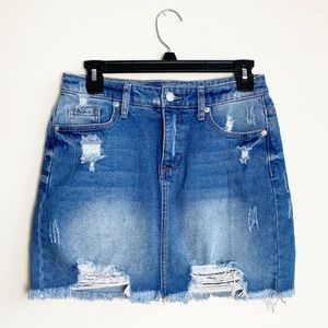 Wild Fable Distressed Med Wash Denim Skirt Size 4